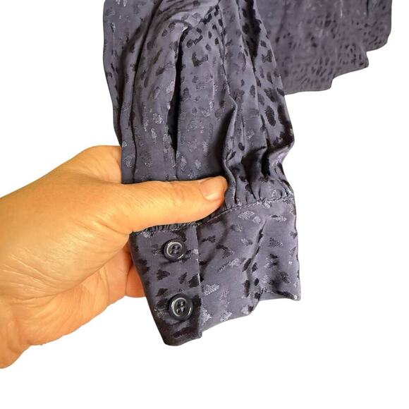 & other stories Navy Blue jacquard animal print satin Wrap Peplum blouse Sz 4 - Picture 3 of 13